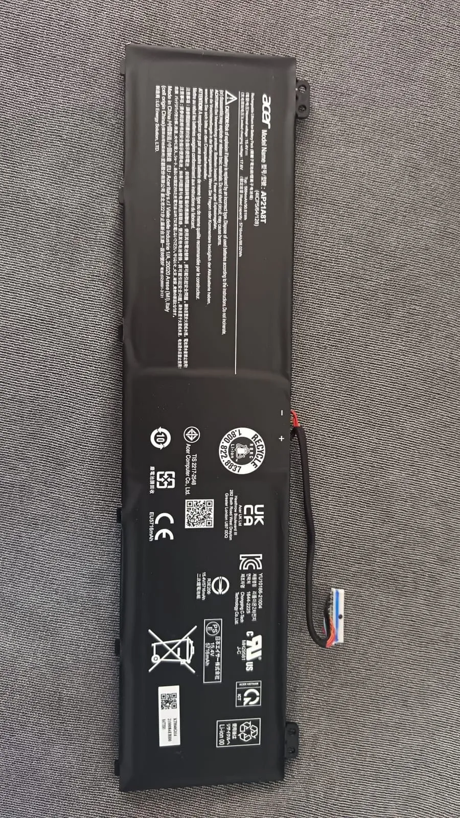 Batería Acer AP21A8T - 15.4V 5716mAh